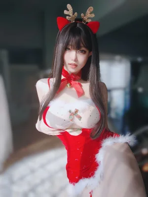 女主K《圣诞麋鹿》主题写真：100张全套美图，含1个视频