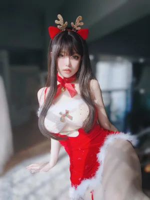 女主K《圣诞麋鹿》主题写真：100张全套美图，含1个视频