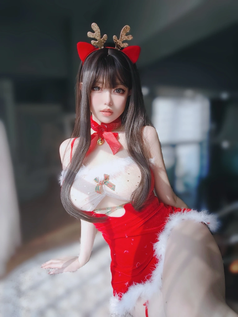 女主K《圣诞麋鹿》主题写真：100张全套美图，含1个视频