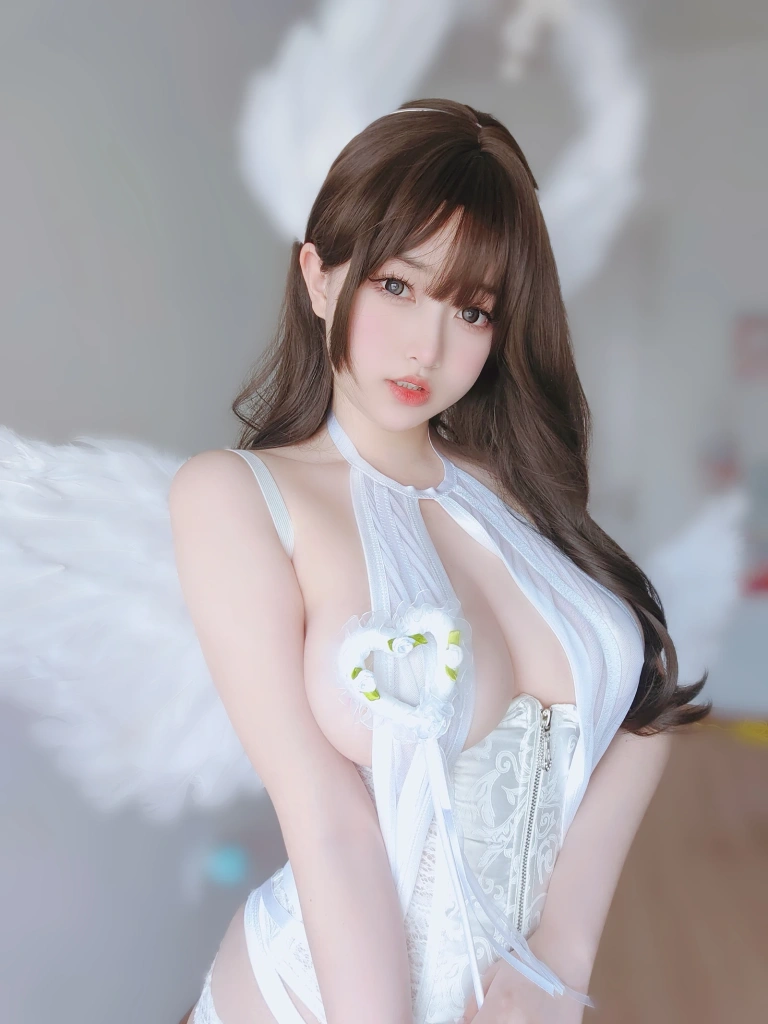 女主K《工口天使》主题写真：100张全套美图