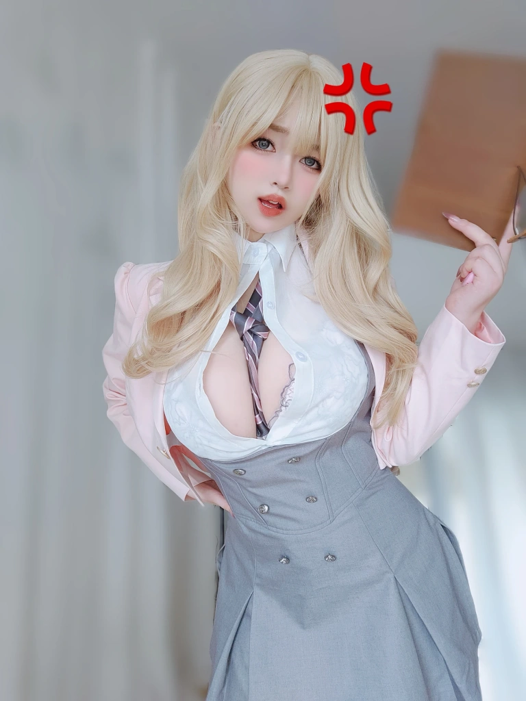 女主K《催眠傲娇的前辈》主题写真：78张全套美图