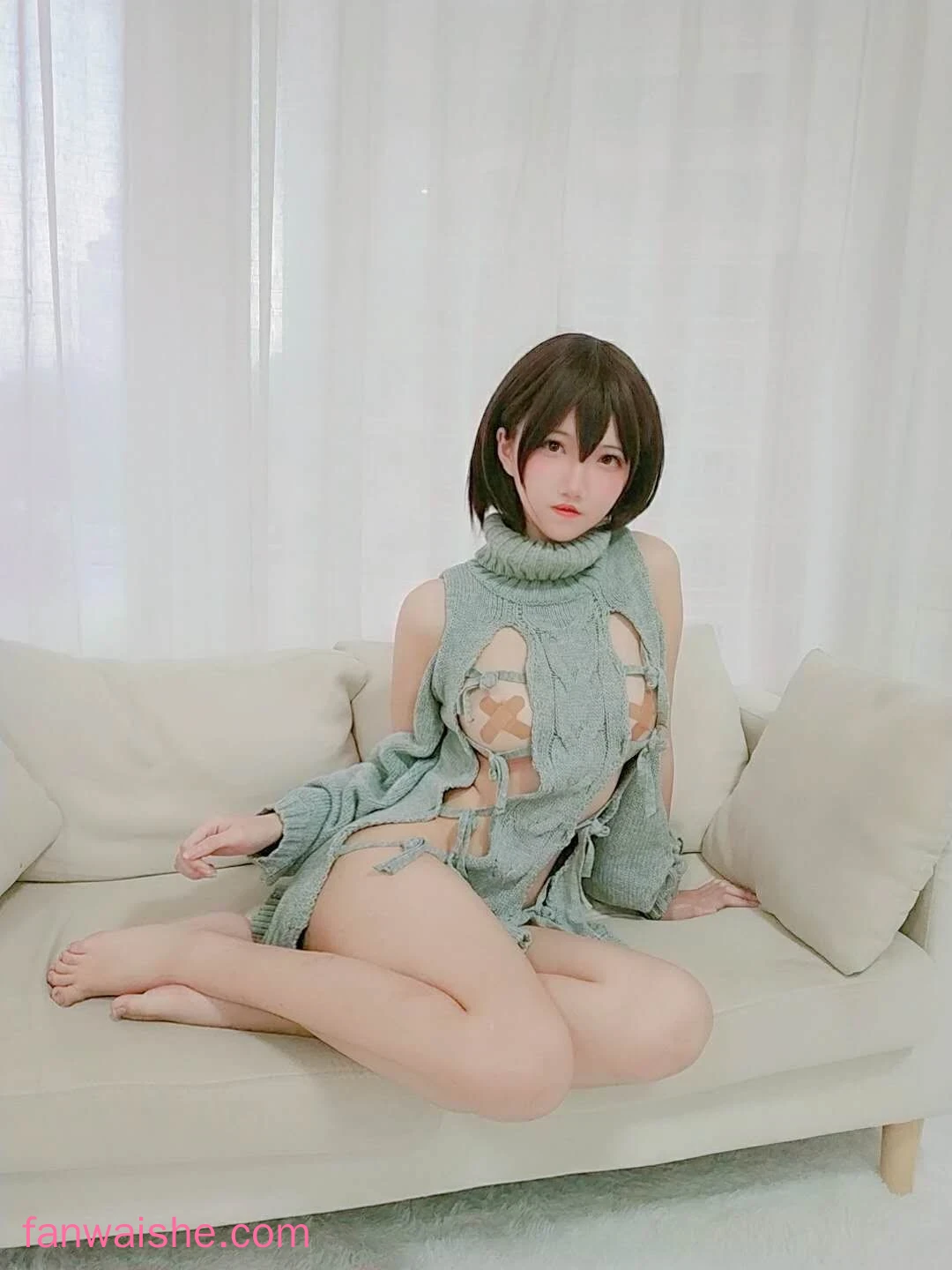 阿薰kaOri 阿薰kaOri NO.002 - 露背毛衣