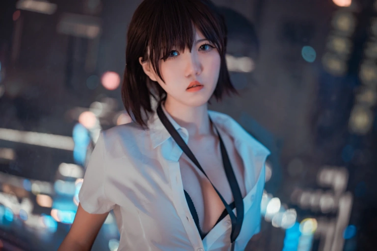 阿薰kaOri《黑丝OL》主题写真：45张全套美图