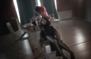 阿薰kaOri《黑太子旗袍》主题写真：20张全套美图