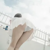 阿薰kaOri《天台》主题写真：82张全套美图，含1个视频