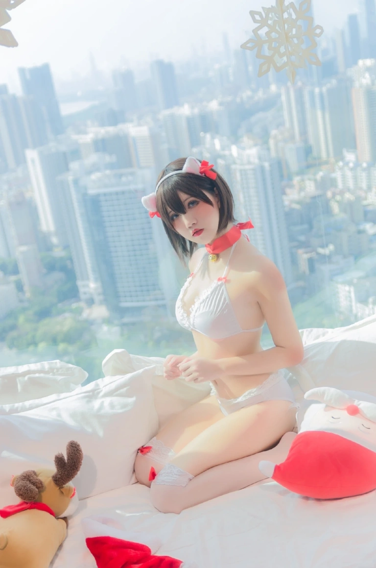 阿薰kaOri《圣诞节限定》主题写真：20张全套美图