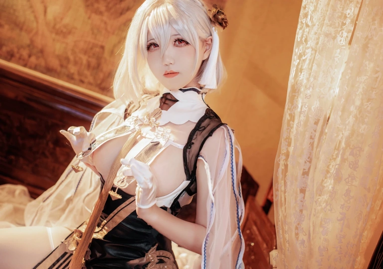 阿薰kaOri《碧蓝航线 天狼星》主题写真：41张全套美图