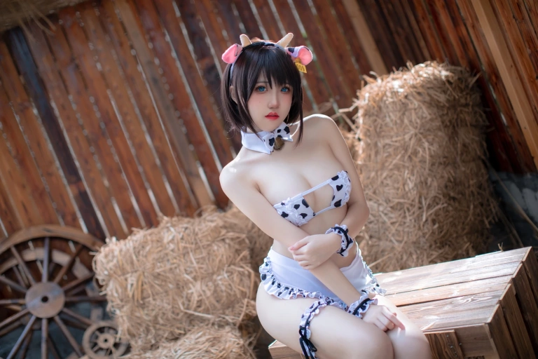 阿薰kaOri《小薰喝牛奶》主题写真：57张全套美图