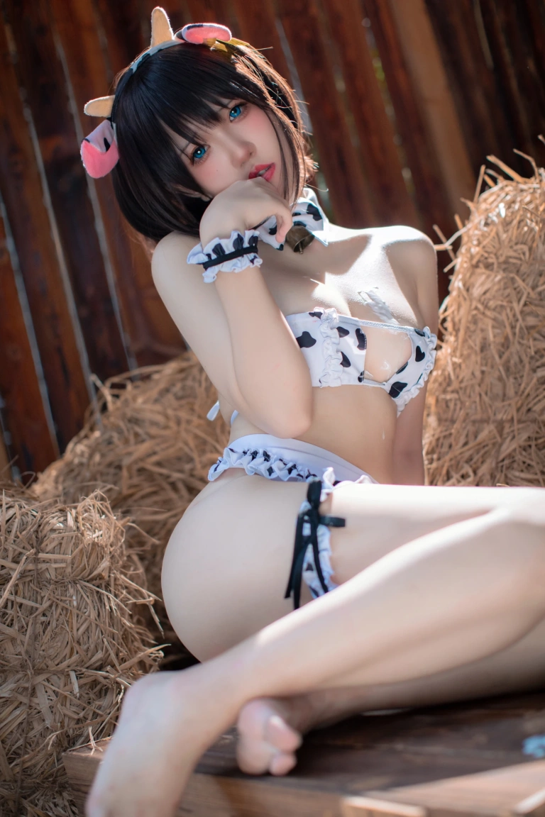 阿薰kaOri《小薰喝牛奶》主题写真：57张全套美图