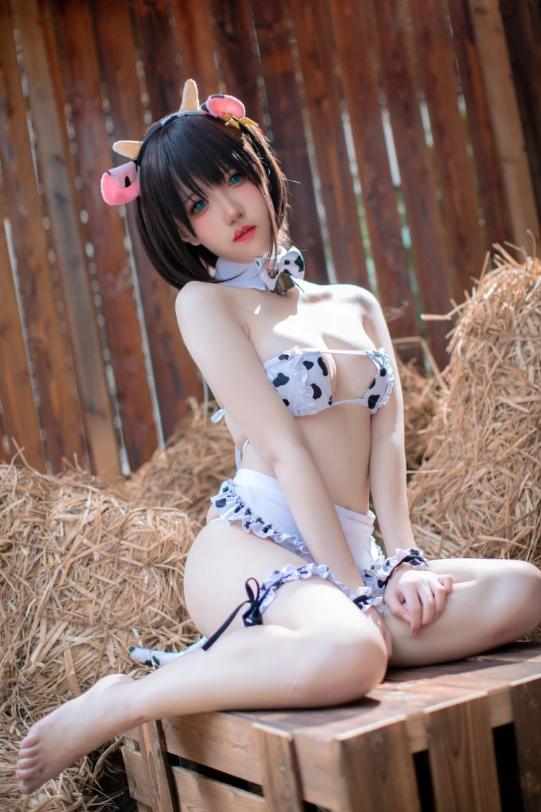 阿薰kaOri《小薰喝牛奶》主题写真：57张全套美图