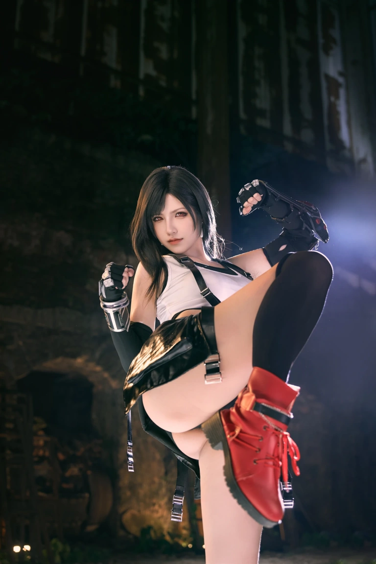 阿薰kaOri《最终幻想 蒂法》主题写真：309张全套美图，含2个视频