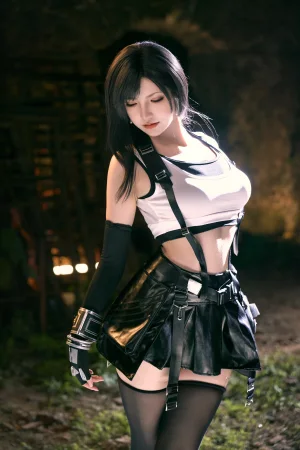 阿薰kaOri《最终幻想 蒂法》主题写真：309张全套美图，含2个视频