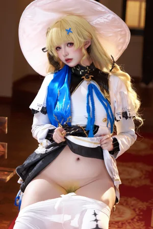 阿薰kaOri《菲比》主题写真：584张全套美图，含19个视频