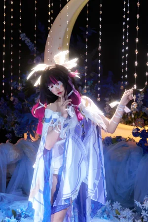 阿薰kaOri《原神少女 哥伦比娅》主题写真：421张全套美图，含16个视频