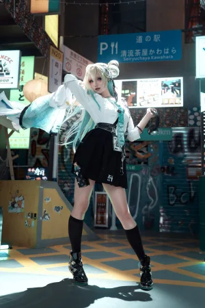 阿薰kaOri《琳奈》主题写真：94张全套美图，含8个视频