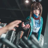 Kitaro_绮太郎《明日方舟 阿米娅》主题写真：17张全套美图