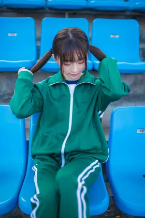 Kitaro_绮太郎《运动服女孩3》主题写真：18张全套美图