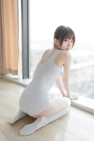Kitaro_绮太郎《单马尾》主题写真：40张全套美图