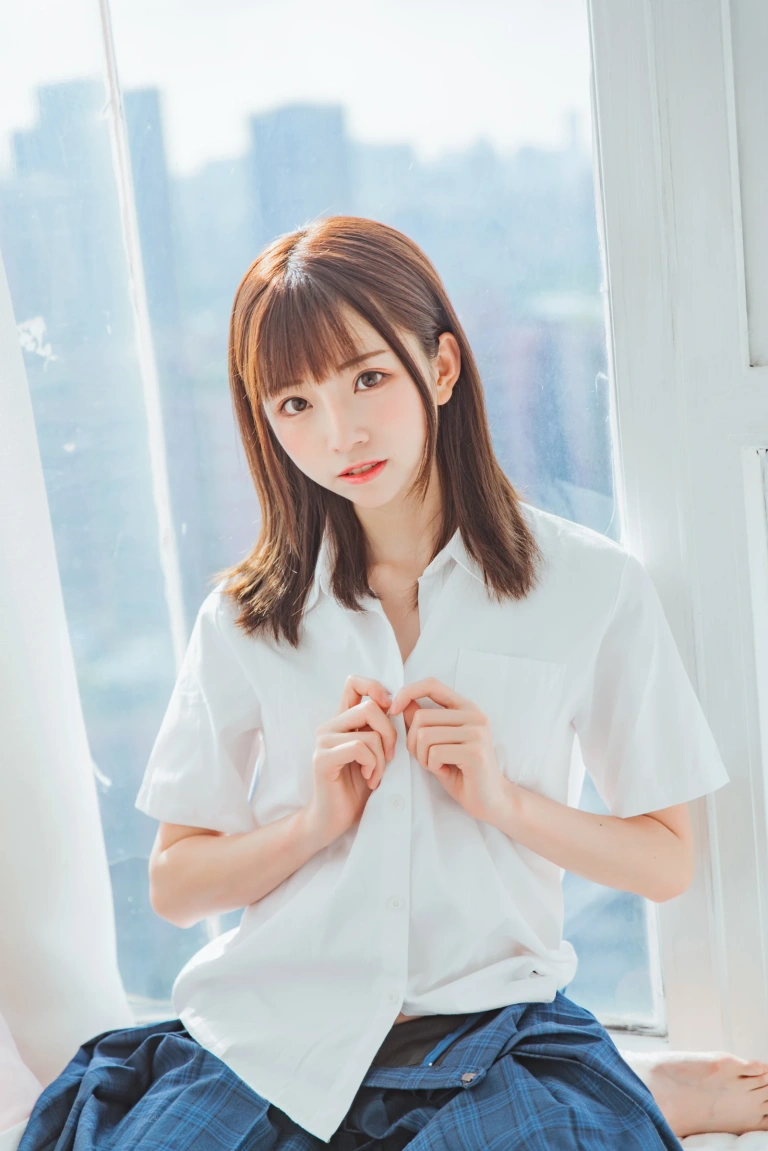 Kitaro_绮太郎《放課後の少女》主题写真：30张全套美图