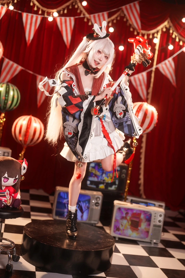 Kitaro_绮太郎《火花》主题写真：17张全套美图