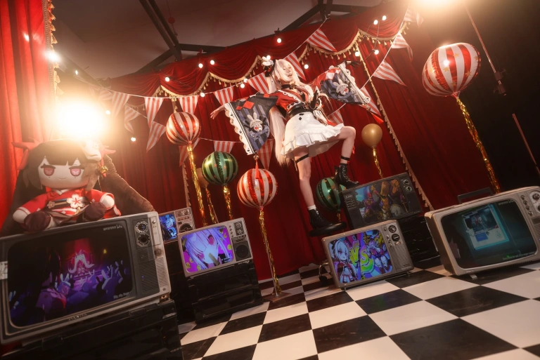 Kitaro_绮太郎《火花》主题写真：17张全套美图