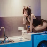 Kokuhui(yuuhui玉汇)《猫猫头黑裙子》主题写真：10张全套美图
