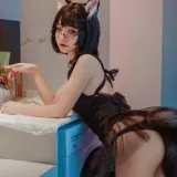 Kokuhui(yuuhui玉汇)《猫猫头黑裙子》主题写真：10张全套美图