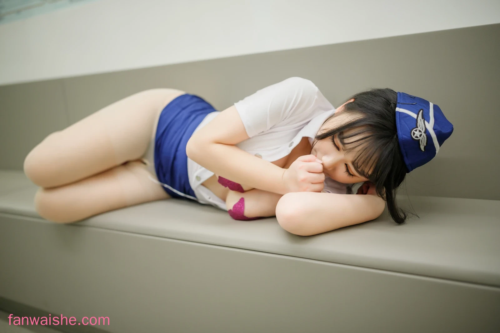 Kokuhui(yuuhui玉汇) Kokuhui(yuuhui玉汇) NO.007 - 电车(&胡桃猫)