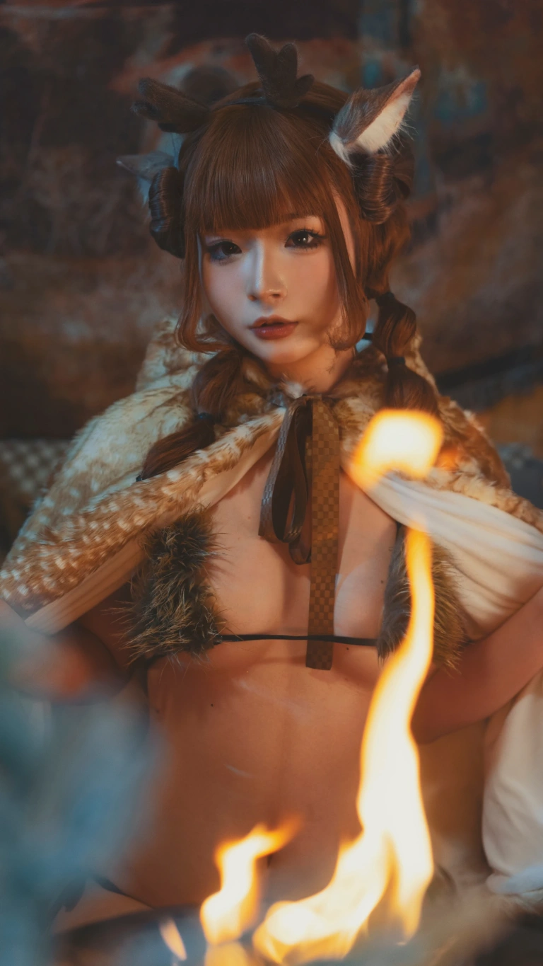 Kokuhui(yuuhui玉汇)《圣诞麋鹿兽耳》主题写真：110张全套美图，含1个视频