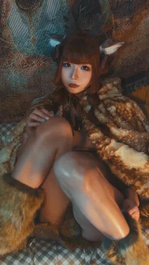 Kokuhui(yuuhui玉汇)《圣诞麋鹿兽耳》主题写真：110张全套美图，含1个视频