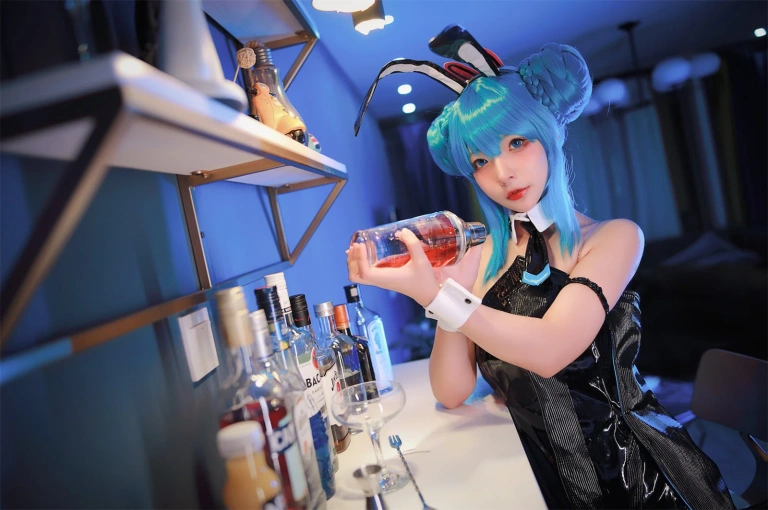 Kokuhui(yuuhui玉汇)《初音黑兔》主题写真：47张全套美图