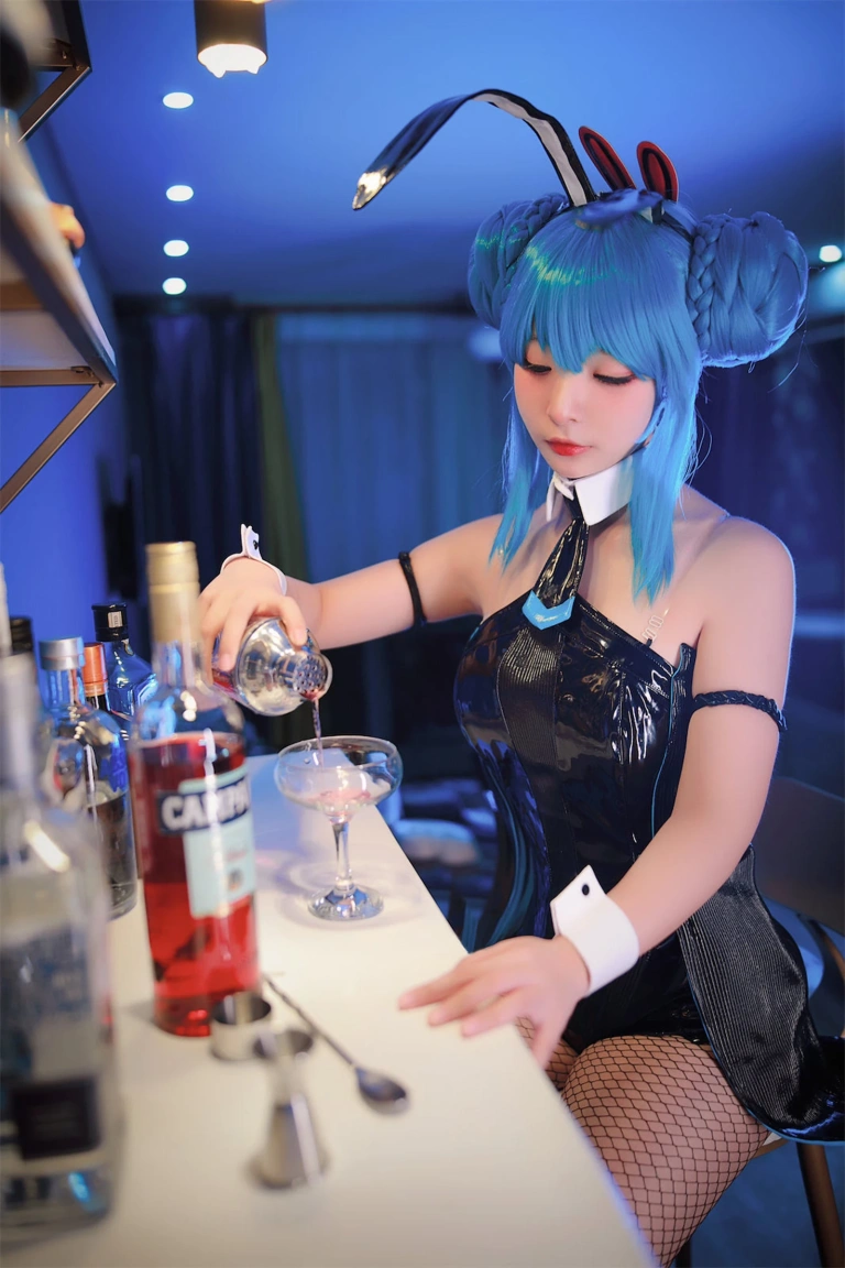 Kokuhui(yuuhui玉汇)《初音黑兔》主题写真：47张全套美图