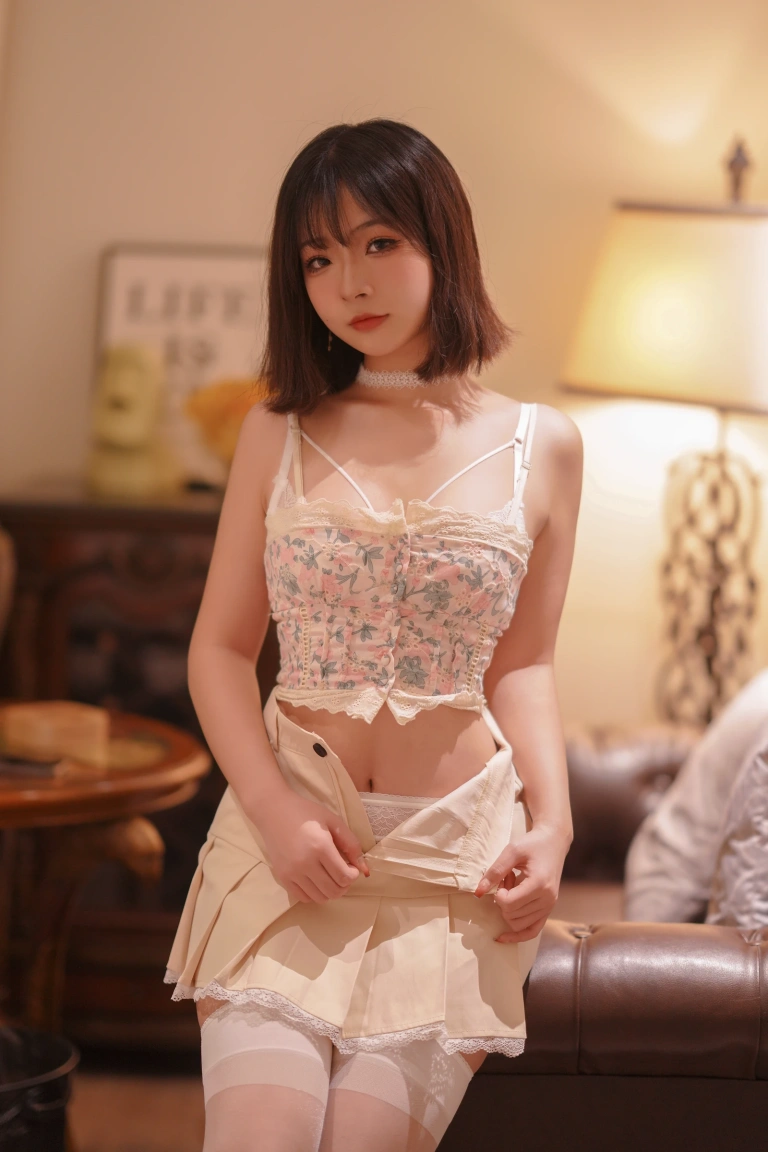 Kokuhui(yuuhui玉汇)《蕾丝情人》主题写真：56张全套美图