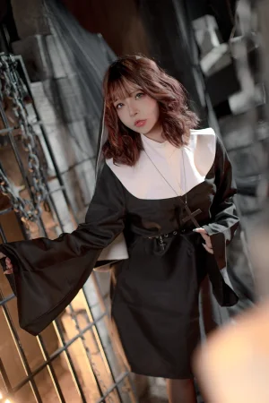 Kokuhui(yuuhui玉汇)《被侵染的修女》主题写真：103张全套美图
