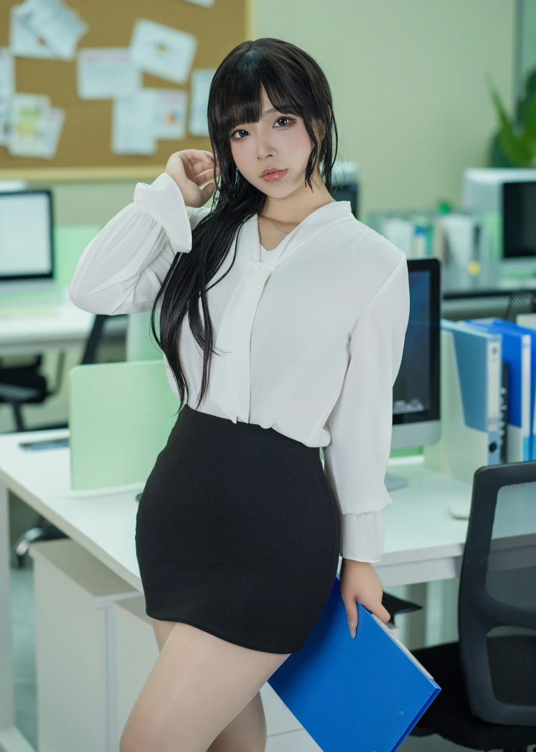 Kokuhui(yuuhui玉汇)《2024 Vol.04 潜规则 Hidden Rules》主题写真：137张全套美图