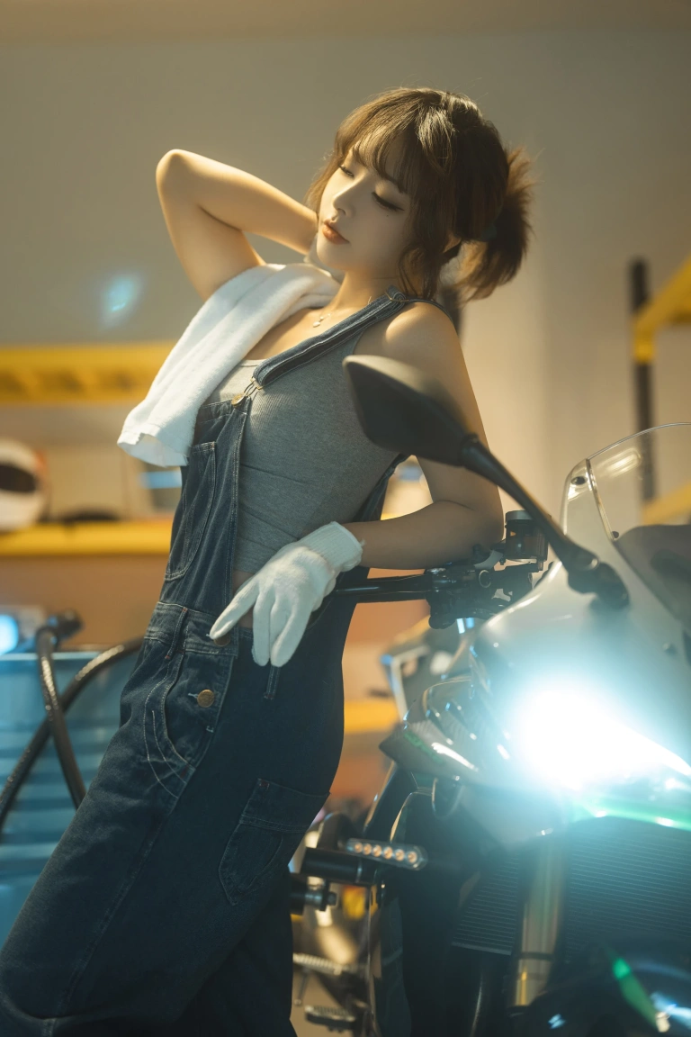 Kokuhui(yuuhui玉汇)《机车维修站》主题写真：139张全套美图