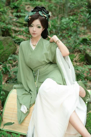 Kokuhui(yuuhui玉汇)《端午特辑 粽叶仙》主题写真：120张全套美图，含2个视频