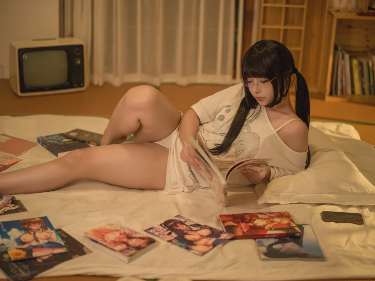 Kokuhui(yuuhui玉汇)《痴女日记》主题写真：104张全套美图