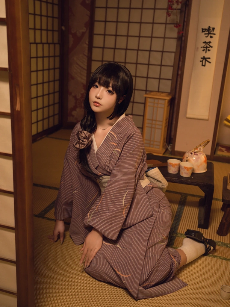 Kokuhui(yuuhui玉汇)《独居的寡姐》主题写真：135张全套美图，含1个视频