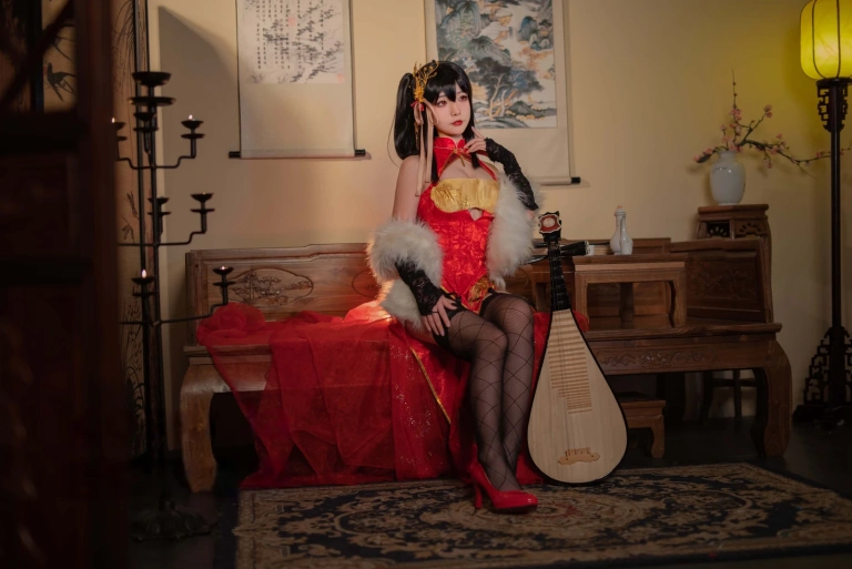 Kokuhui(yuuhui玉汇)《碧蓝航线 大凤旗袍》主题写真：23张全套美图