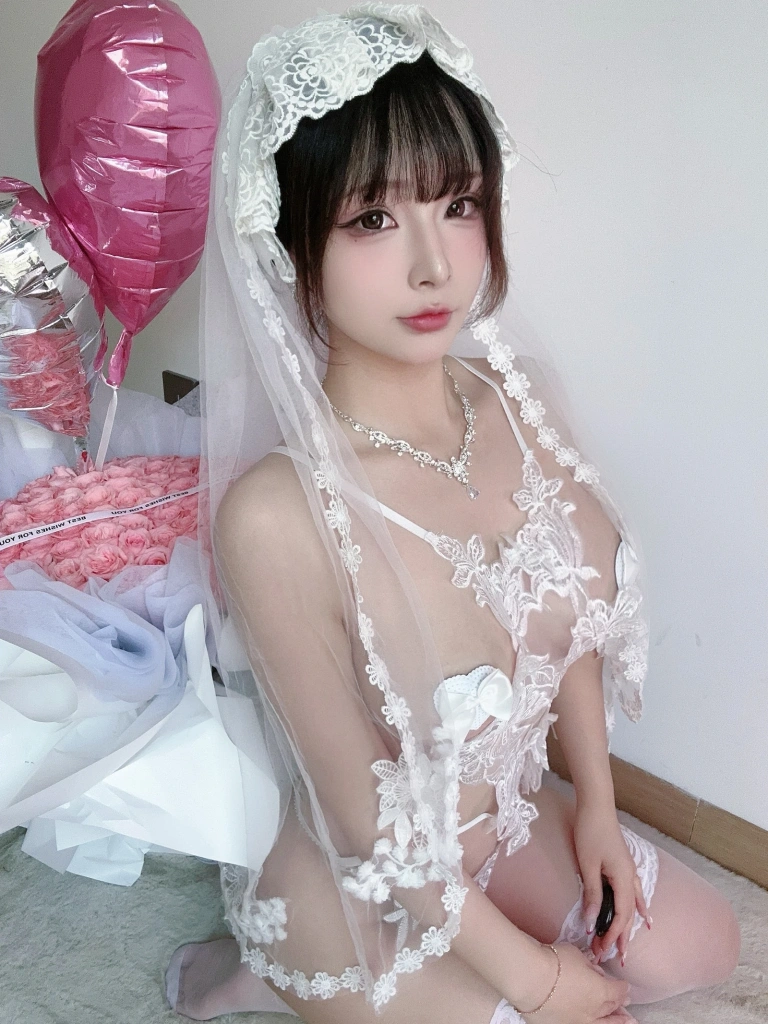 Kokuhui(yuuhui玉汇)《Patreon 25.06月会员（偶像练习 曲线之美 永恒之爱）》主题写真：120张全套美图，含4个视频