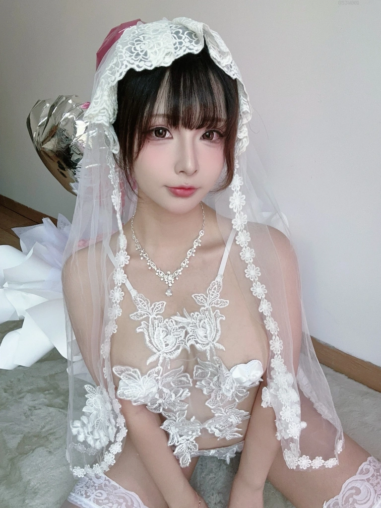 Kokuhui(yuuhui玉汇)《Patreon 25.06月会员（偶像练习 曲线之美 永恒之爱）》主题写真：120张全套美图，含4个视频