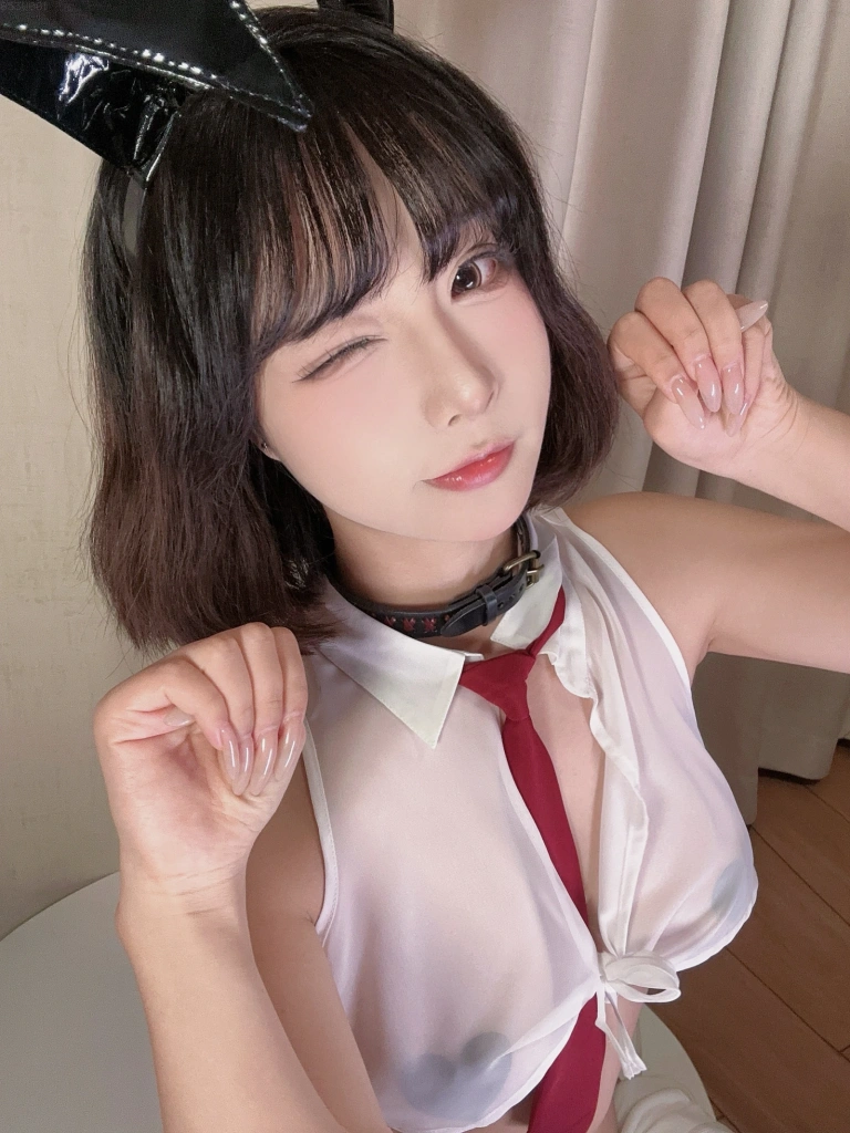 Kokuhui(yuuhui玉汇)《Patreon 25.07月会员（邻家姐姐 学生兔）》主题写真：97张全套美图，含5个视频