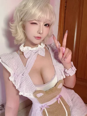 Kokuhui(yuuhui玉汇)《甜心小熊》主题写真：46张全套美图，含2个视频