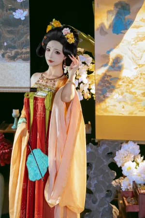 Kokuhui(yuuhui玉汇)《2025 Vol.20 唐宫夜宴》主题写真：136张全套美图，含1个视频