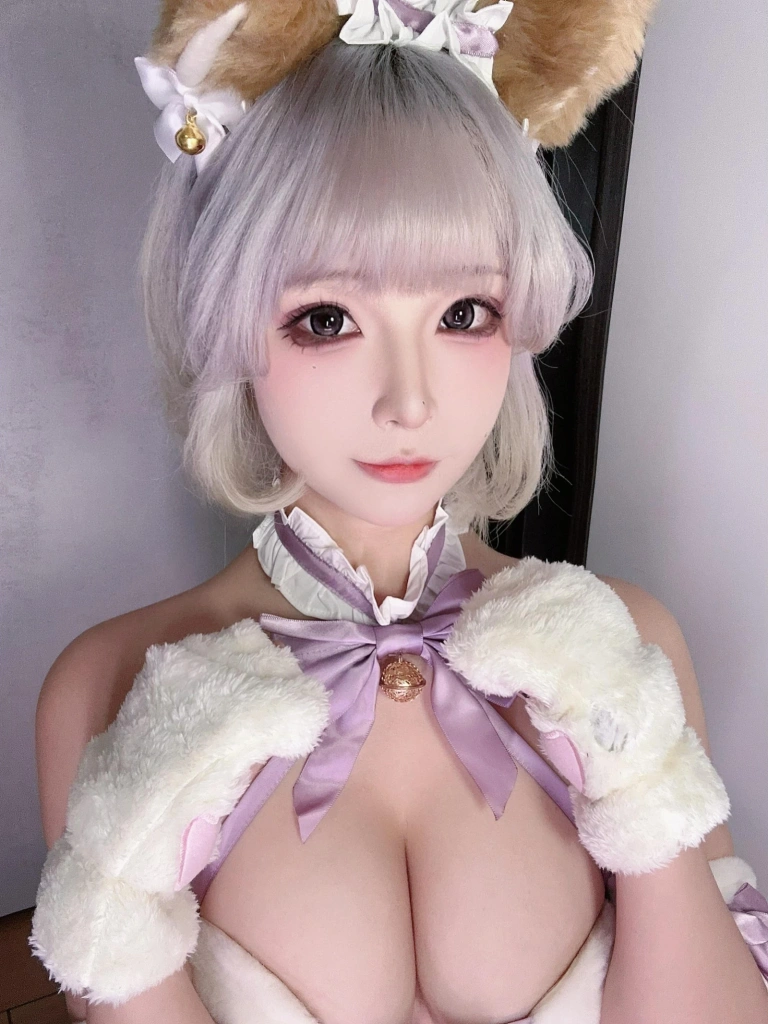 Kokuhui(yuuhui玉汇)《Patreon订阅 家有萌宠》主题写真：46张全套美图，含2个视频
