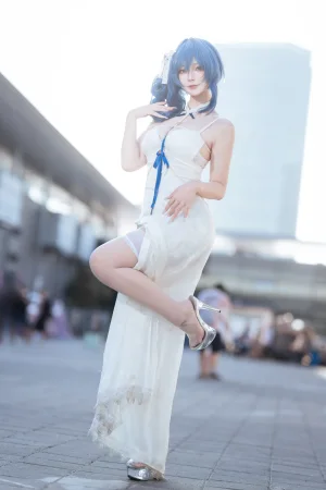 Kokuhui(yuuhui玉汇)《漫展 圣姨 St. Louis》主题写真：16张全套美图