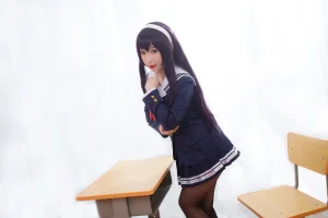 胡桃Kurumi《胡桃 NO.001 – 学姐》主题写真：187张全套美图，含5个视频
