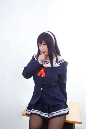 胡桃Kurumi《胡桃 NO.001 – 学姐》主题写真：187张全套美图，含5个视频
