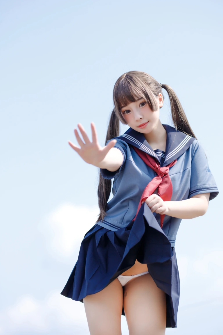 胡桃Kurumi《胡桃 NO.004 – 天台的爱之告白》主题写真：143张全套美图，含4个视频
